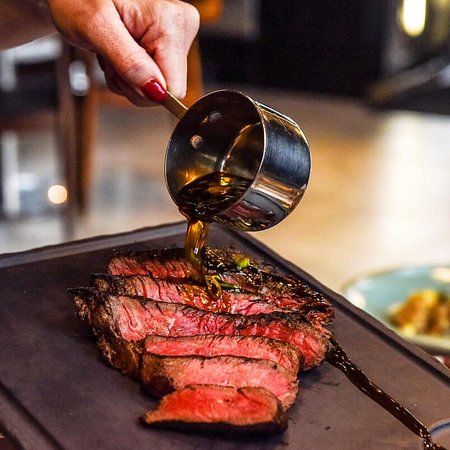 Moo Moo The Wine Bar + Grill